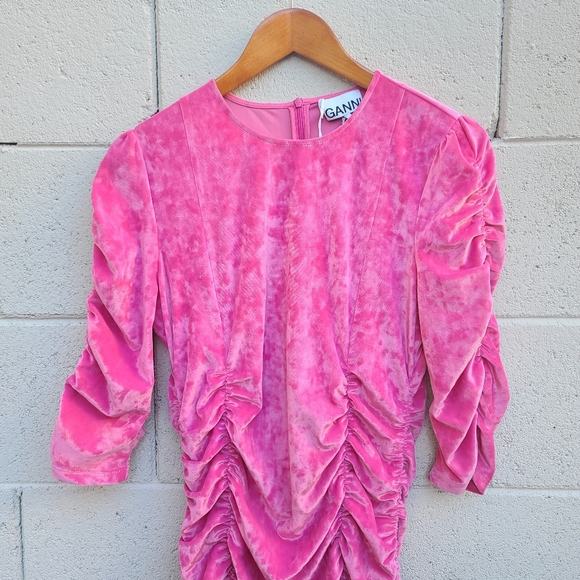 GANNI | Ruched Velvet Minidress in Shocking Pink Size Large - Picture 5 of 10